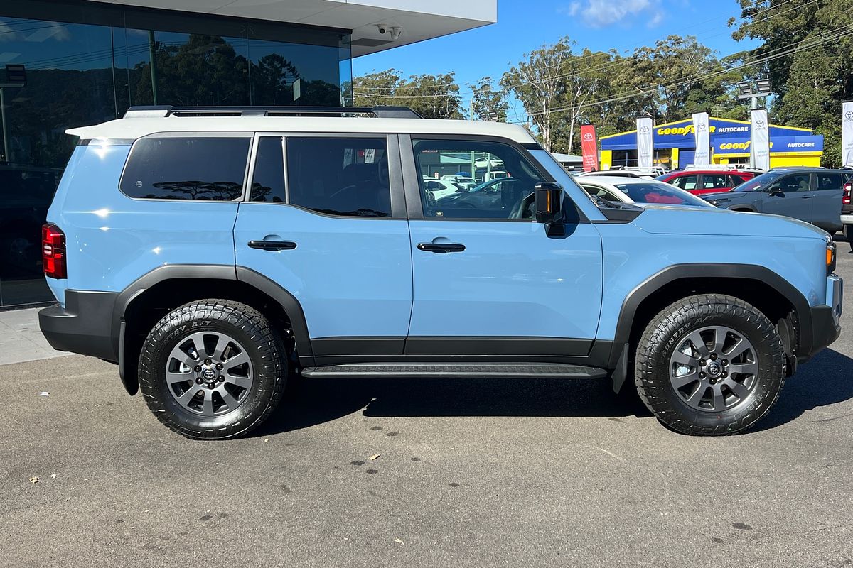 2025 Toyota Landcruiser Prado Altitude GDJ251R