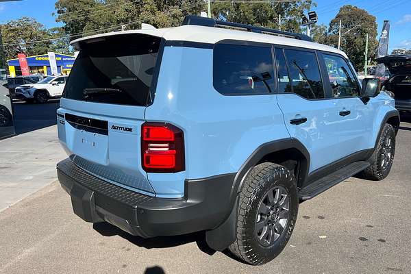 2025 Toyota Landcruiser Prado Altitude GDJ251R