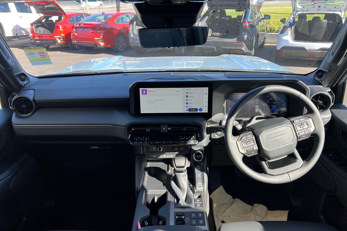 2025 Toyota Landcruiser Prado Altitude GDJ251R