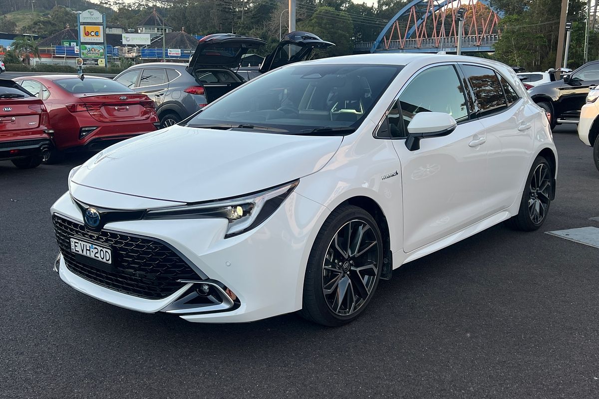 2022 Toyota Corolla ZR Hybrid ZWE219R