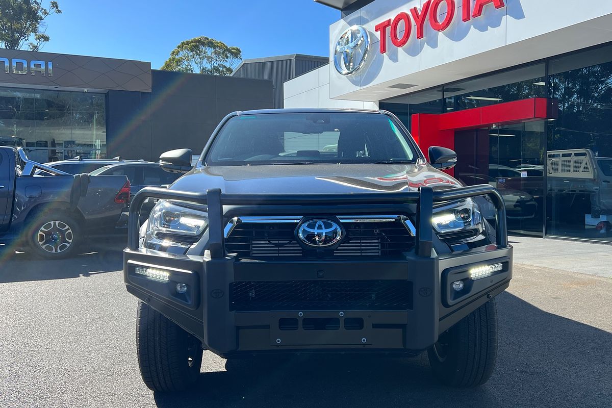2025 Toyota Hilux Rogue 48V GUN126R 4X4