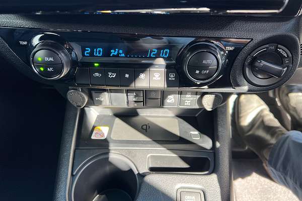 2025 Toyota Hilux Rogue 48V GUN126R 4X4
