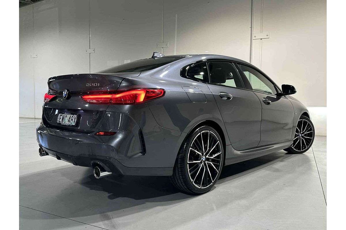 2021 BMW 2 Series 220i M Sport F44