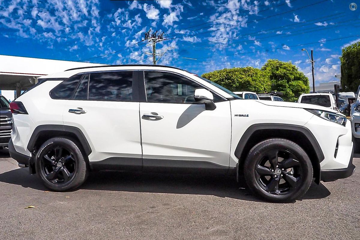 2022 Toyota RAV4 Cruiser AXAH52R