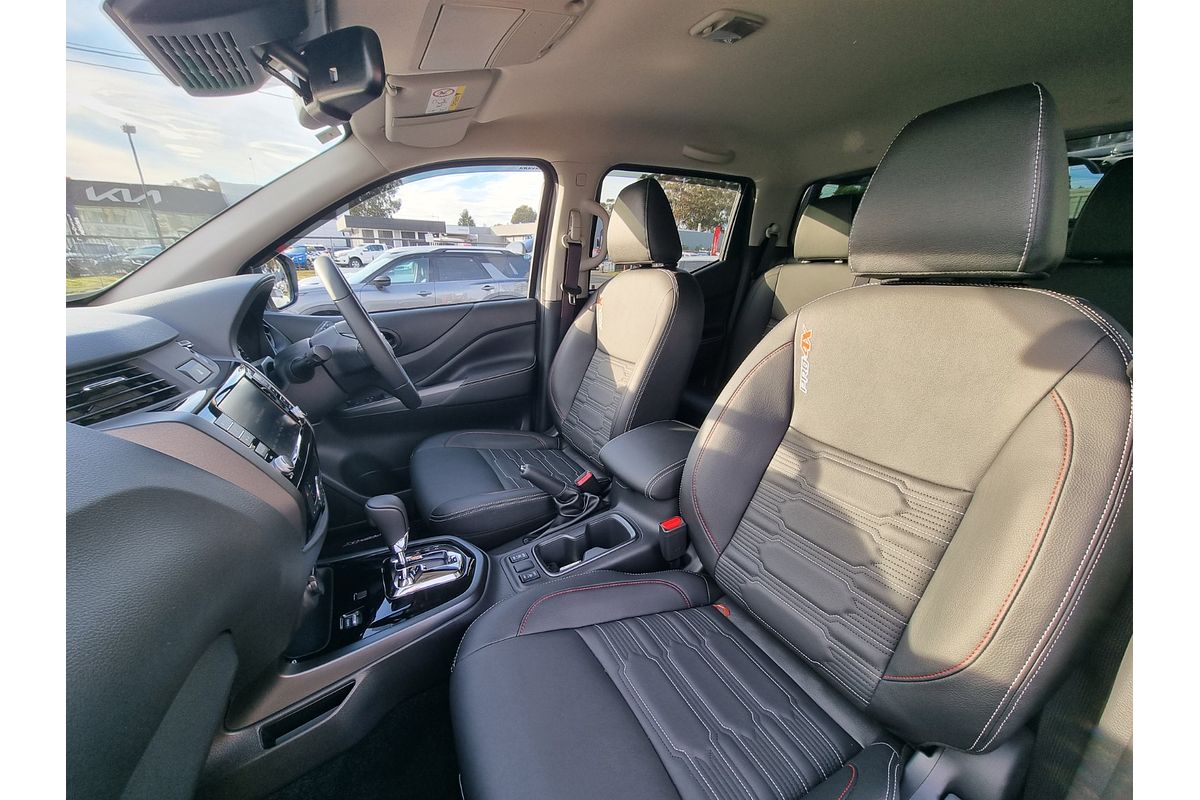2025 Nissan Navara PRO-4X D23 4X4