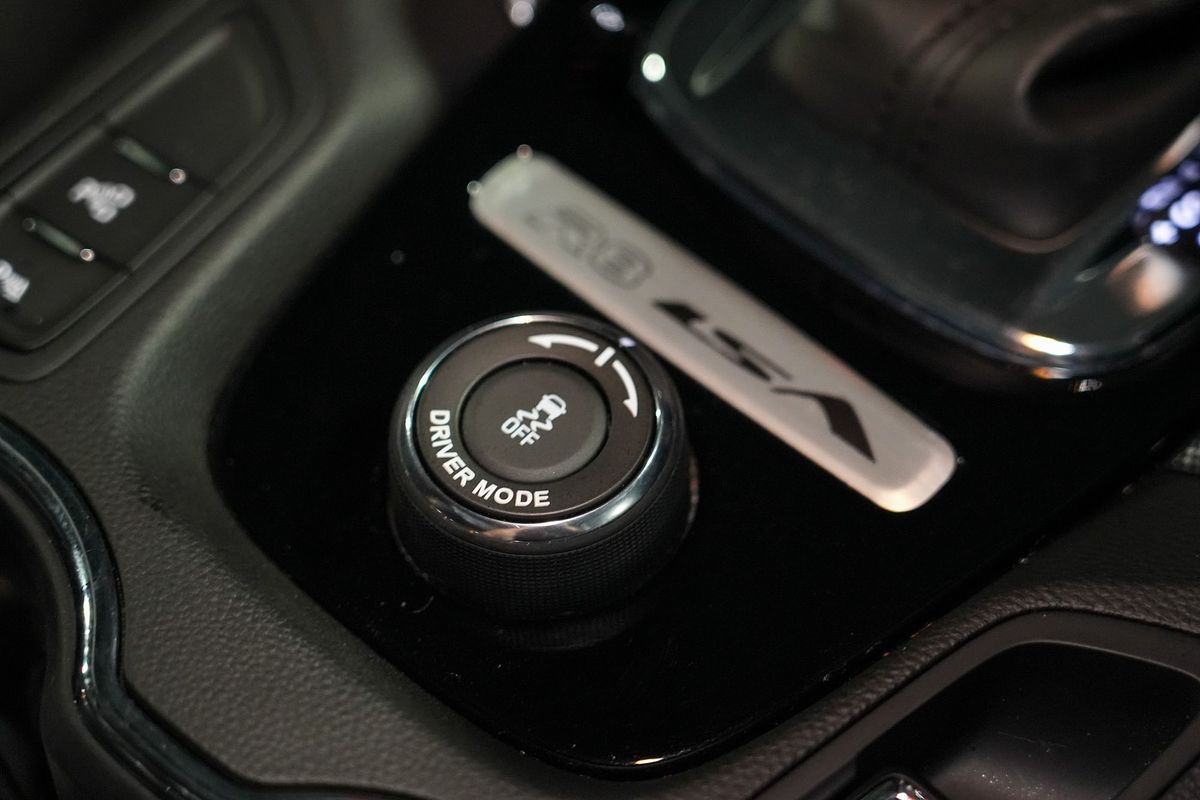 2016 Holden Special Vehicles Maloo R8 LSA GEN-F2 Rear Wheel Drive