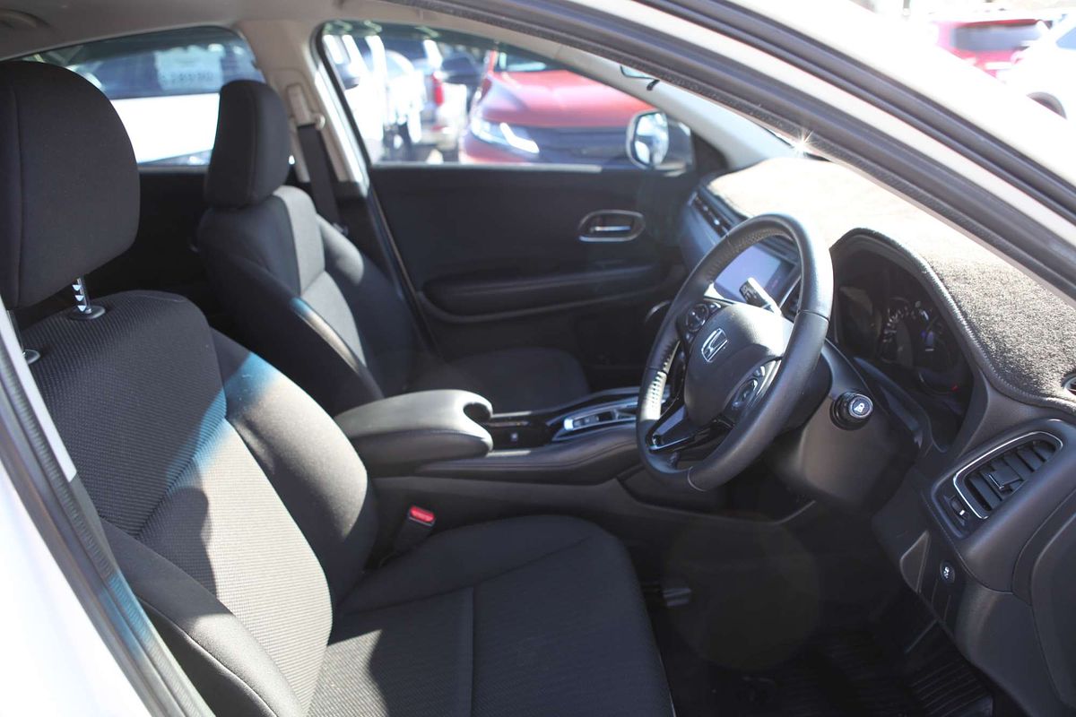 2015 Honda HR-V VTi-S