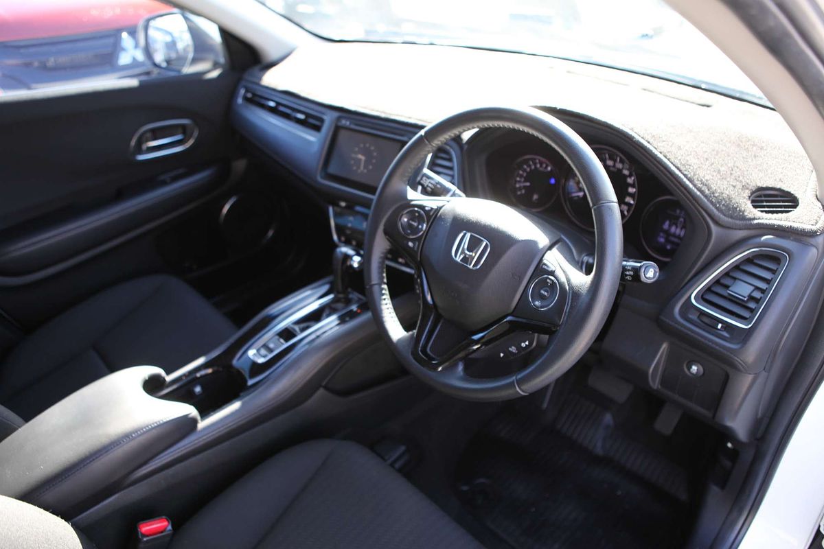 2015 Honda HR-V VTi-S