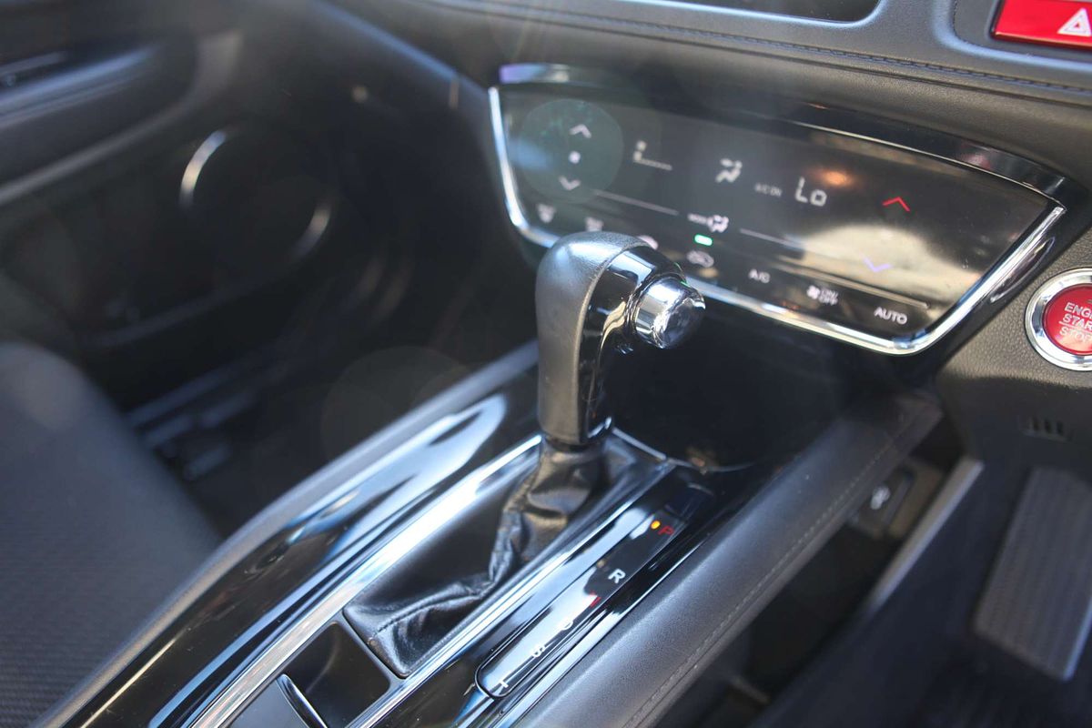 2015 Honda HR-V VTi-S