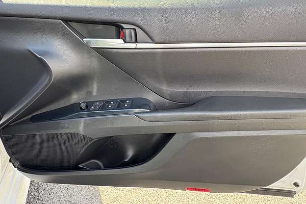 2020 Toyota Camry Ascent AXVH71R