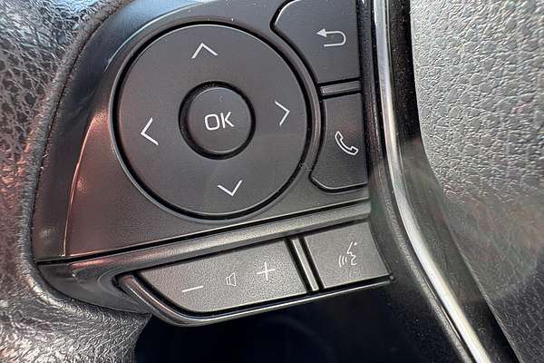 2020 Toyota Camry Ascent AXVH71R