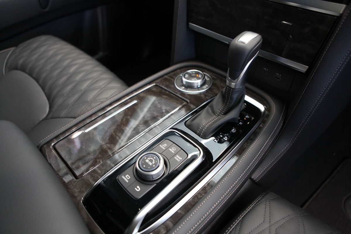 2025 Nissan Patrol Ti Y62
