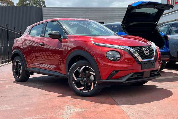 2024 Nissan JUKE ST+ F16