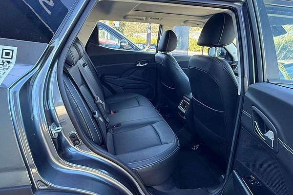 2025 Mahindra XUV3XO AX7L
