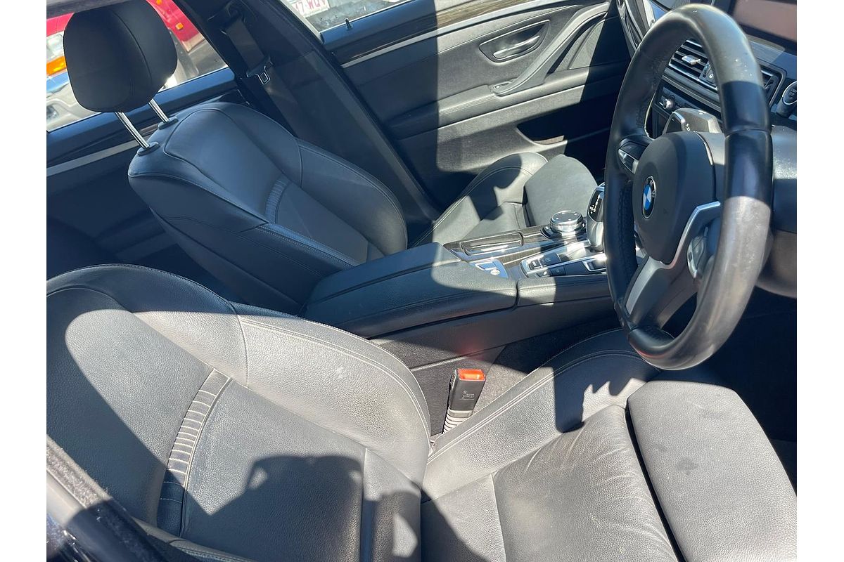 2017 BMW 5 Series 520d M Sport G30