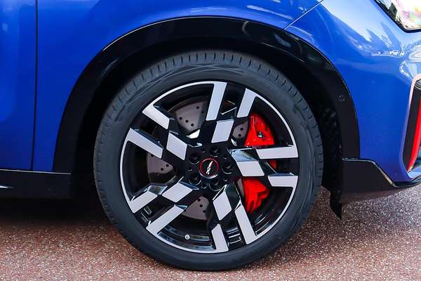 2025 MINI Countryman JCW Favoured U25