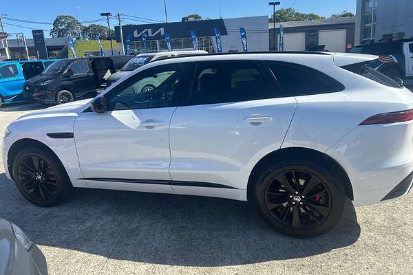 2023 Jaguar F-PACE 400 Sport X761