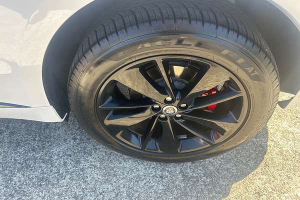 2023 Jaguar F-PACE 400 Sport X761