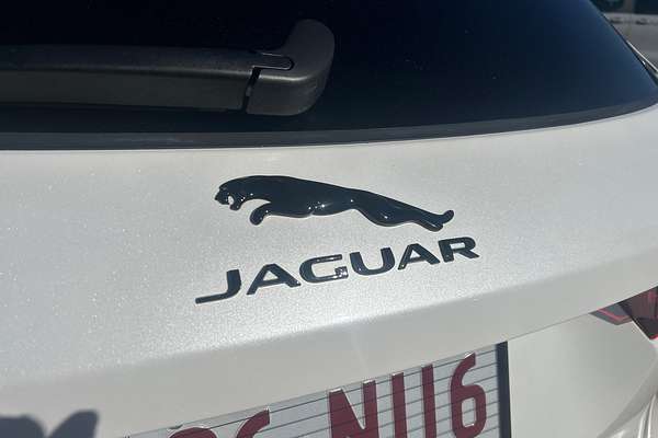 2023 Jaguar F-PACE 400 Sport X761