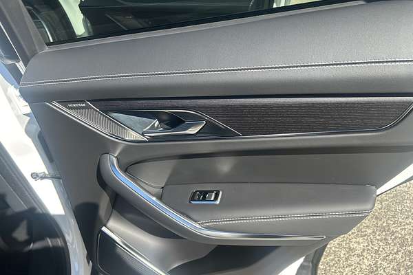 2023 Jaguar F-PACE 400 Sport X761