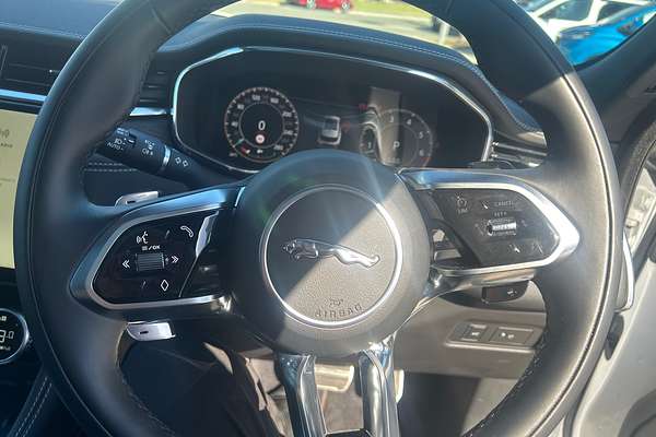 2023 Jaguar F-PACE 400 Sport X761