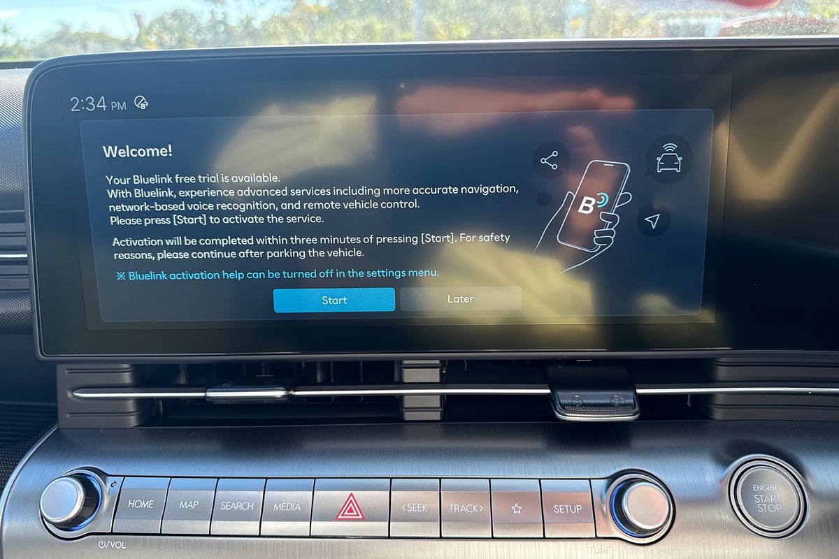 2025 Hyundai Kona Premium SX2.V3