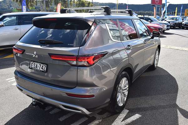 2022 Mitsubishi Outlander LS ZM