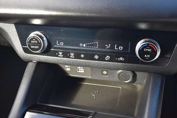 2022 Mitsubishi Outlander LS ZM