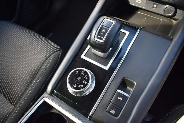 2022 Mitsubishi Outlander LS ZM