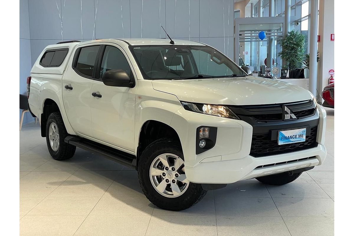 2022 Mitsubishi Triton GLX+ MR 4X4