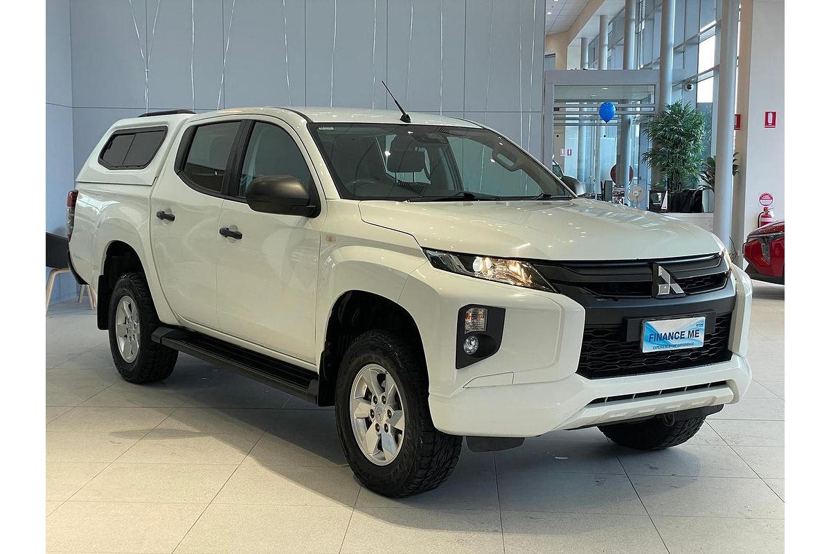 2022 Mitsubishi Triton GLX+ MR 4X4