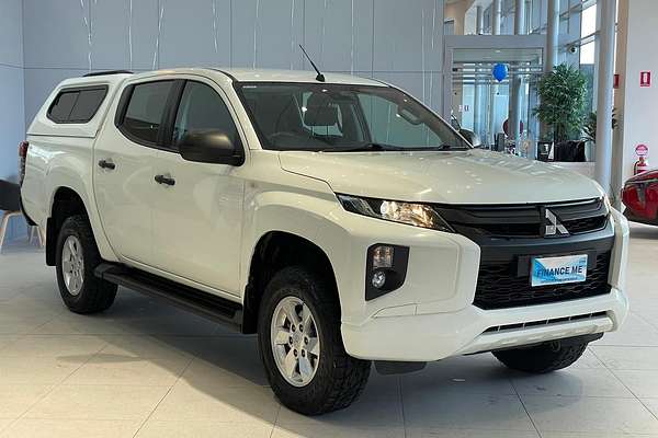 2022 Mitsubishi Triton GLX+ MR 4X4