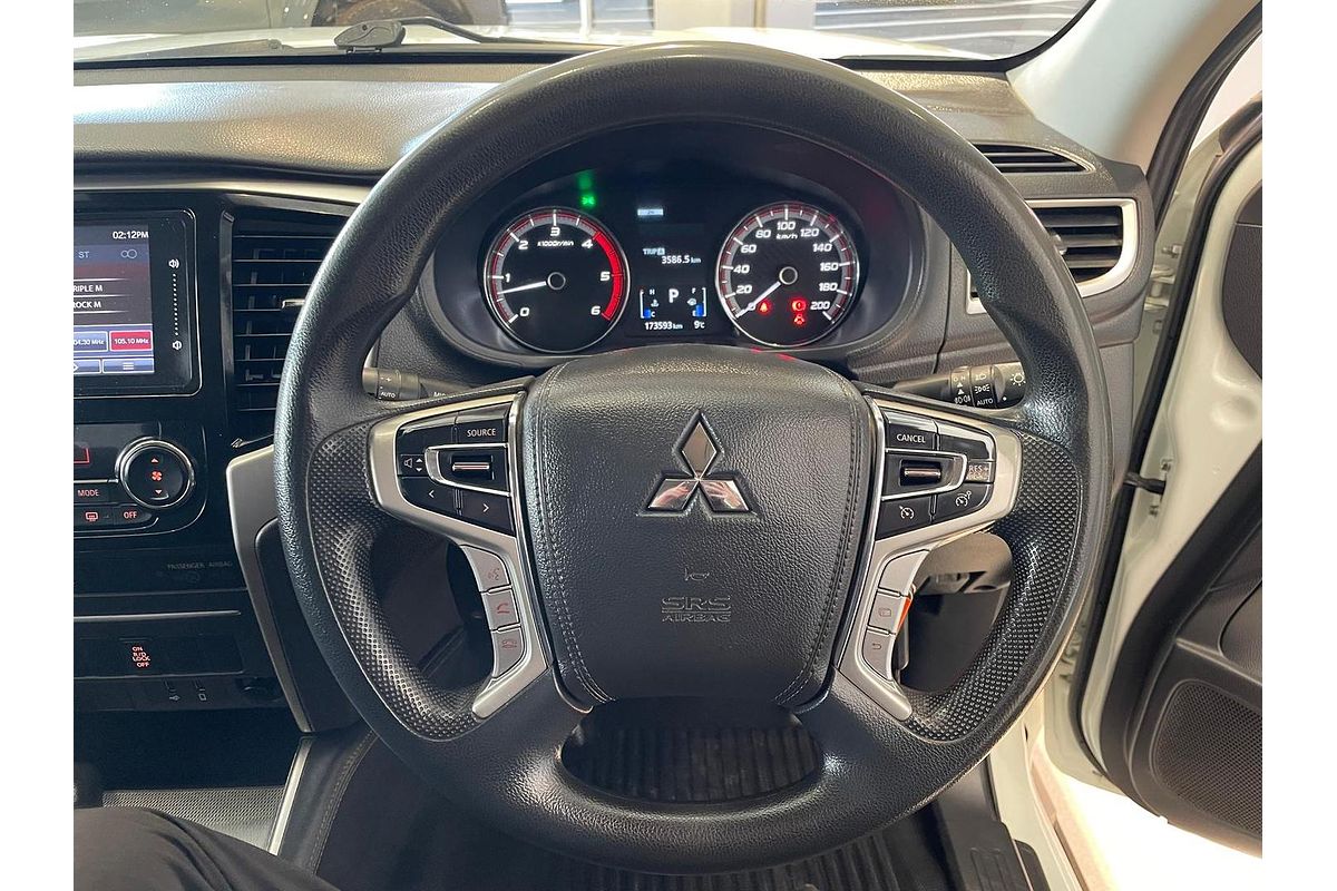 2022 Mitsubishi Triton GLX+ MR 4X4