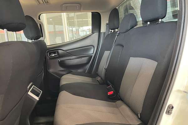 2022 Mitsubishi Triton GLX+ MR 4X4