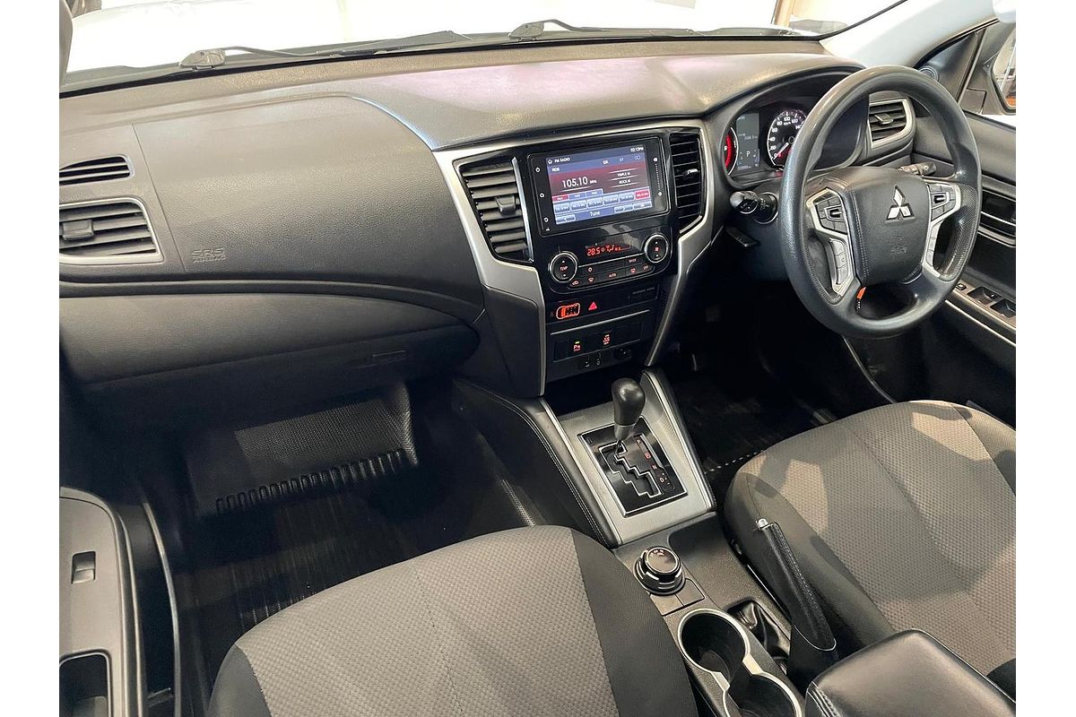 2022 Mitsubishi Triton GLX+ MR 4X4