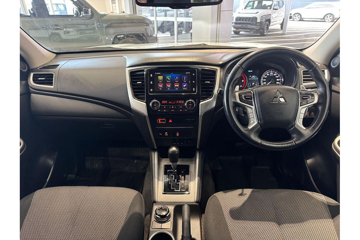 2021 Mitsubishi Triton GLS MR 4X4