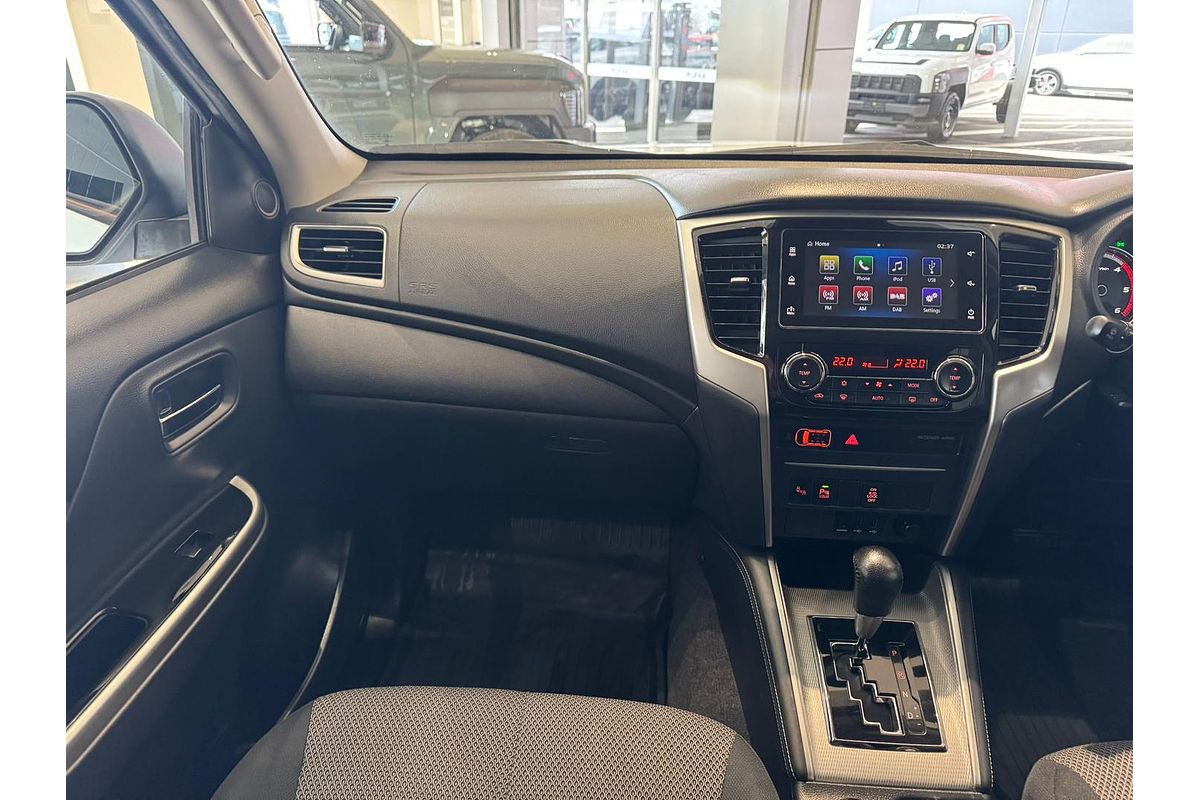 2021 Mitsubishi Triton GLS MR 4X4