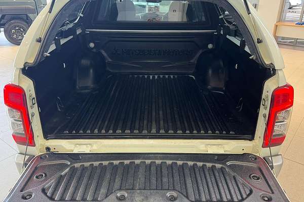 2021 Mitsubishi Triton GLS MR 4X4