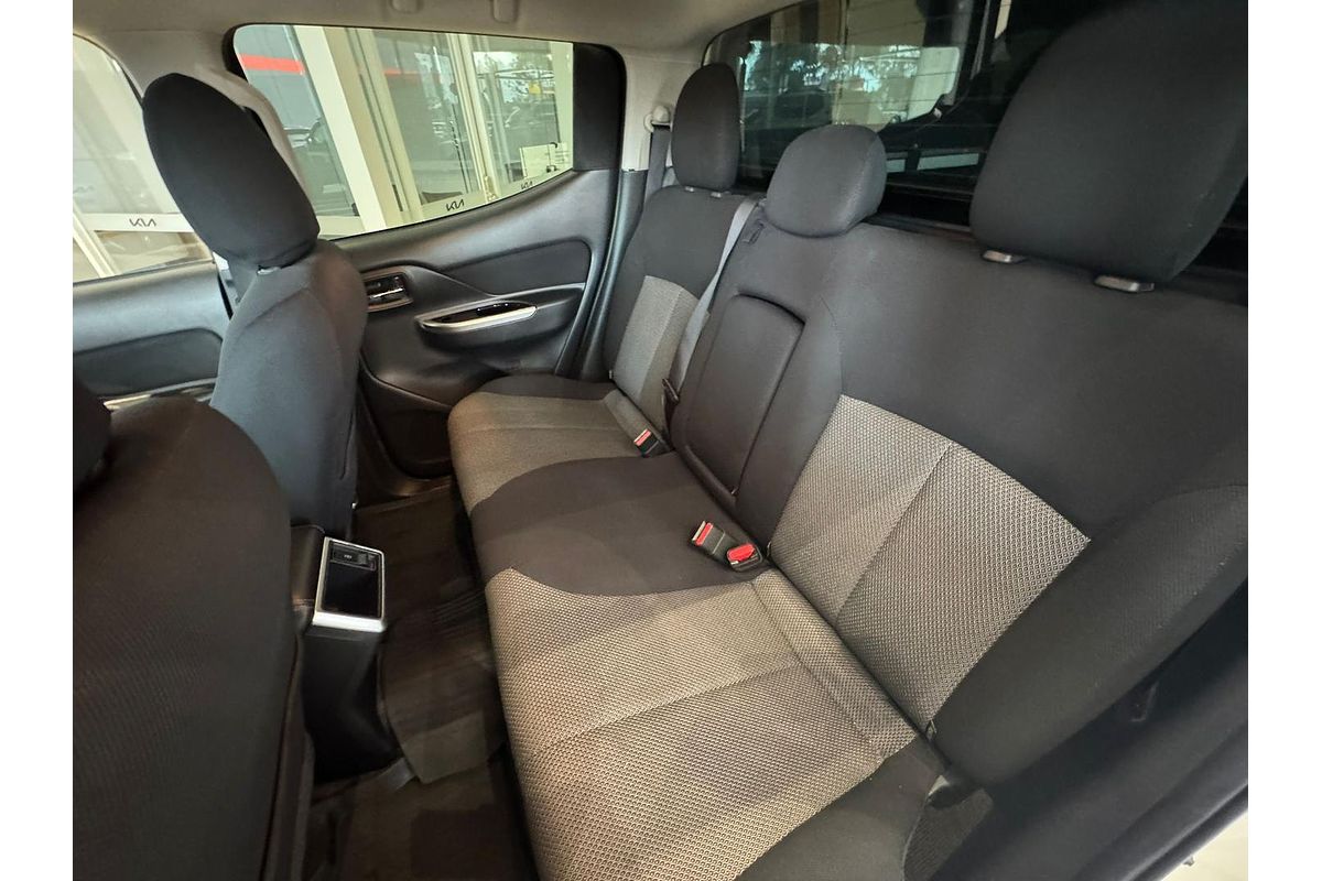 2021 Mitsubishi Triton GLS MR 4X4
