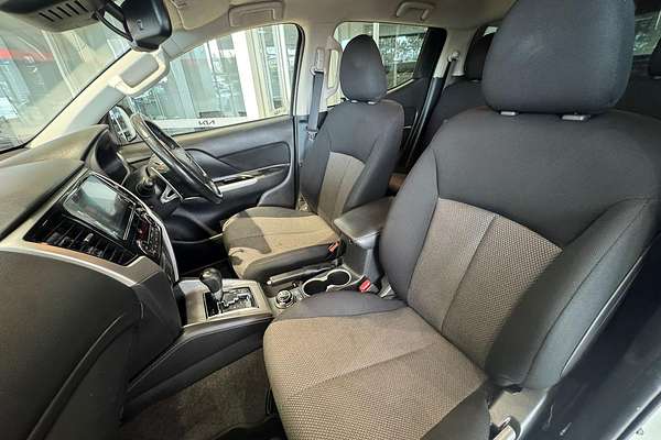 2021 Mitsubishi Triton GLS MR 4X4