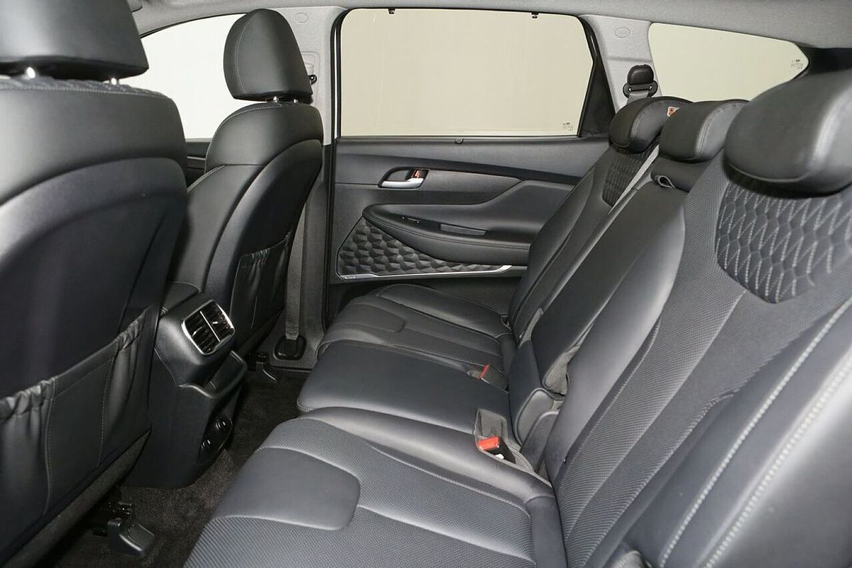 2019 Hyundai Santa Fe Highlander TM.2