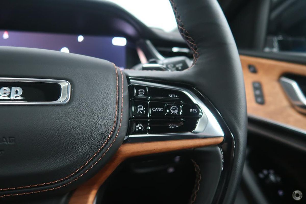 2023 Jeep Grand Cherokee Summit Reserve WL