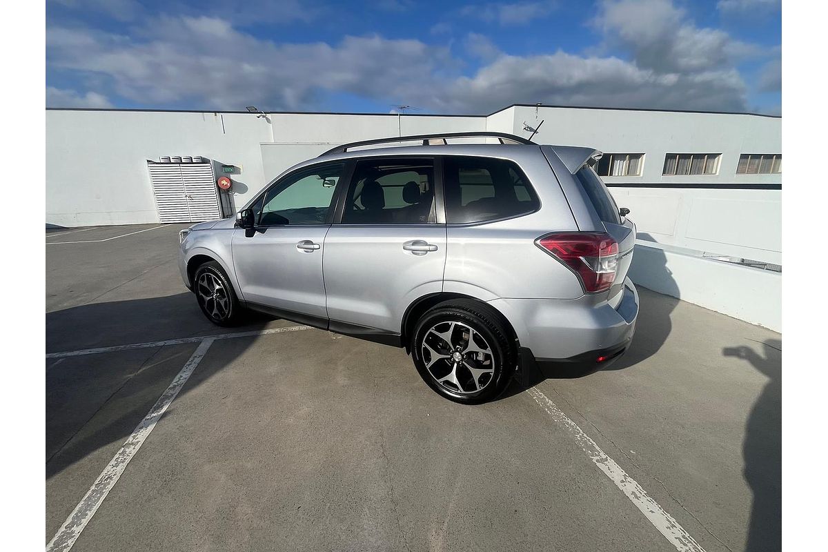 2014 Subaru Forester 2.5i S4