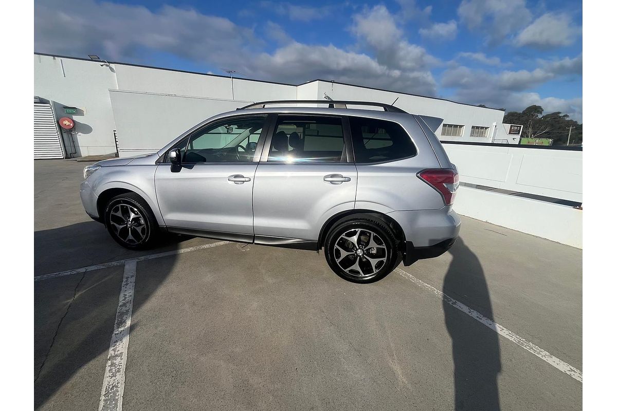 2014 Subaru Forester 2.5i S4
