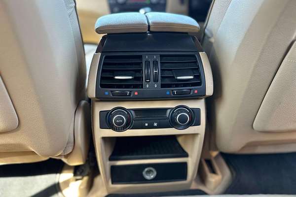 2008 BMW X5  E70