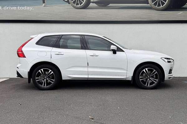 2020 Volvo XC60 T5 Momentum