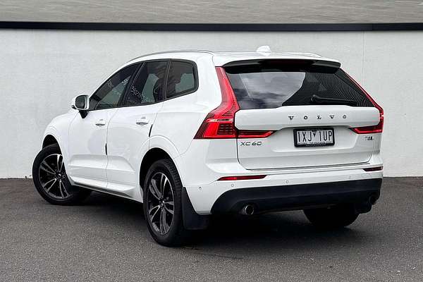 2020 Volvo XC60 T5 Momentum