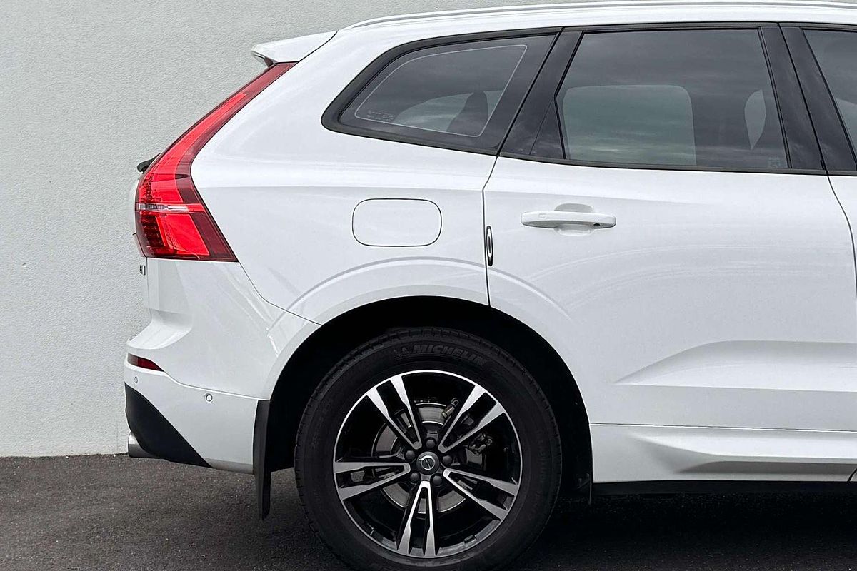 2020 Volvo XC60 T5 Momentum