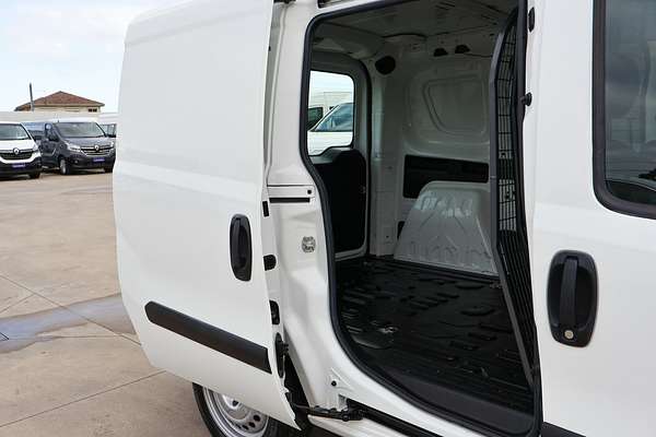 2017 Fiat Doblo 263 Series 1 SWB