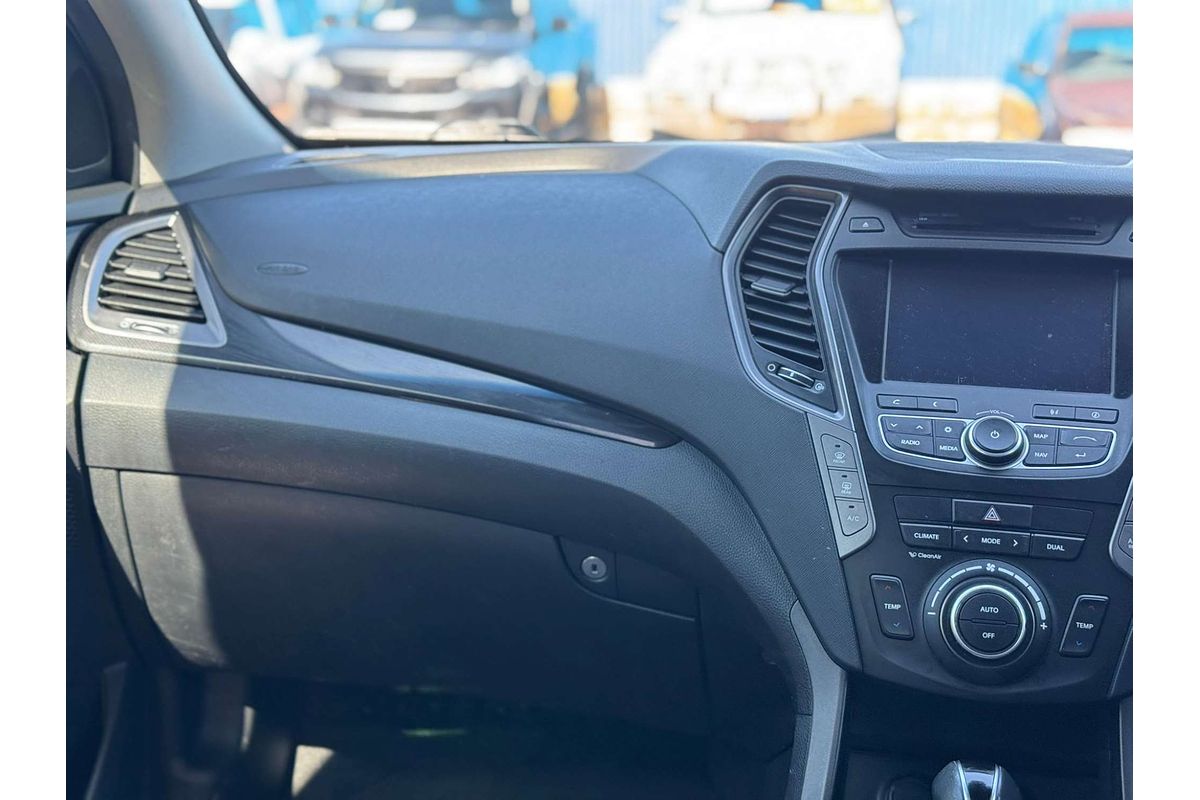 2013 Hyundai Santa Fe Highlander DM